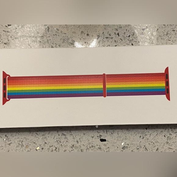 LGBTQ+ 🏳️‍🌈 RAINBOW APPLE WATCH BAND - Picture 1 of 5